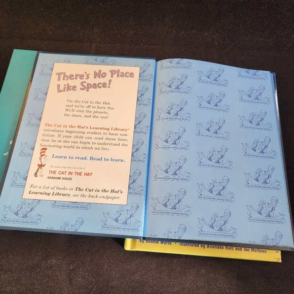 Set of 3 Dr. Seuss Children's Books The Cat in the Hat's Learning Library - Picture 7 of 12